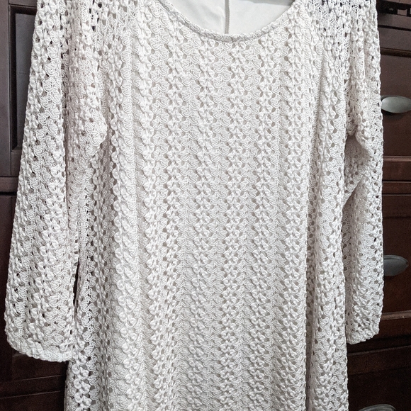 Covington Women's Long Sleeve Cream Colored Top. Size 1X - Picture 4 of 5